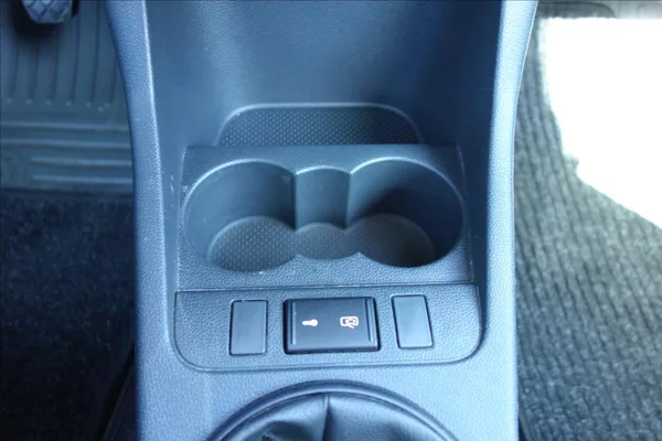 Škoda Fabia 1,2 TSi 63KW, KLIMA, ACTIVE. - foto 22