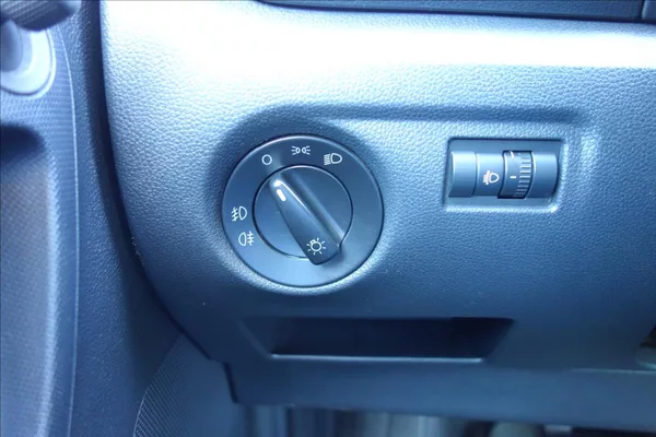 Škoda Fabia 1,2 TSi 63KW, KLIMA, ACTIVE. - foto 25