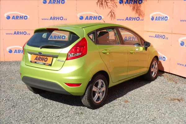 Ford Fiesta 1,2 i, ČR, KLIMATIZACE. - foto 7