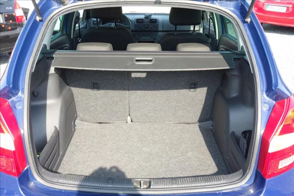 Škoda Fabia 1,2 TSi,ČR,2 MAJ.,SERVIS.KN. - foto 15