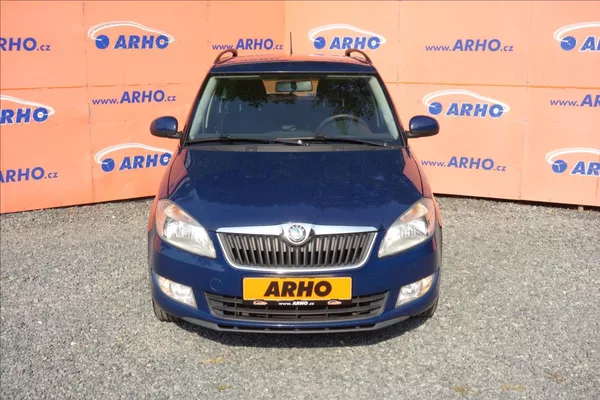 Škoda Fabia 1,2 TSi,ČR,2 MAJ.,SERVIS.KN. - foto 2