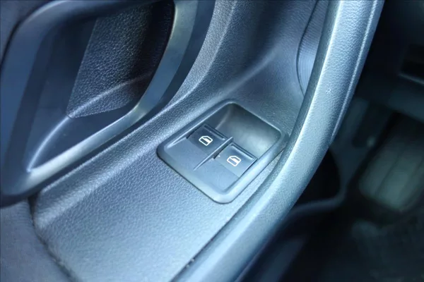 Škoda Fabia 1,2 TSi,ČR,2 MAJ.,SERVIS.KN. - foto 25