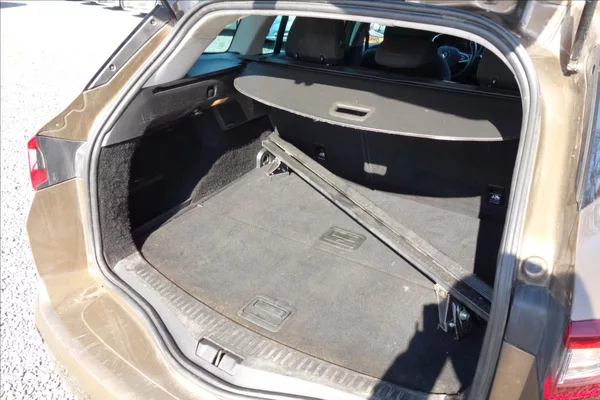 Renault Mégane 1,2 TCe,ČR,SERVIS.KN.,LIMITED. - foto 16