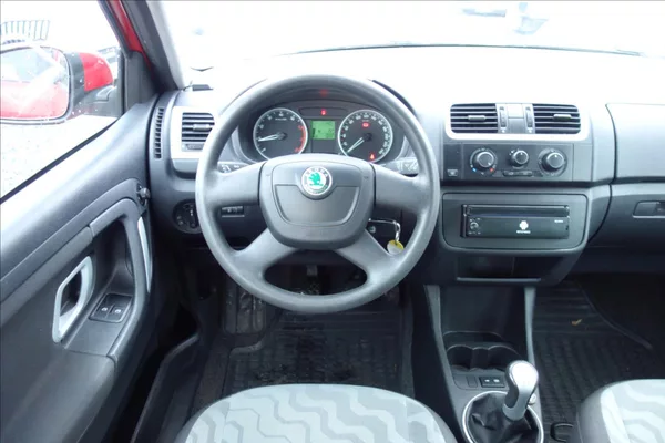 Škoda Fabia 1,2 i,ČR,2 MAJ.,SERV.KN.,KLIMA - foto 16