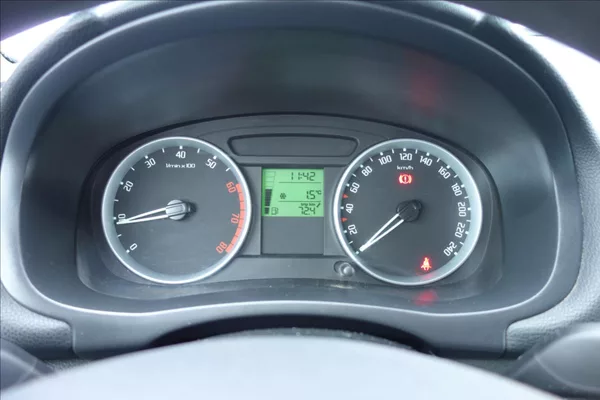 Škoda Fabia 1,2 i,ČR,2 MAJ.,SERV.KN.,KLIMA - foto 25