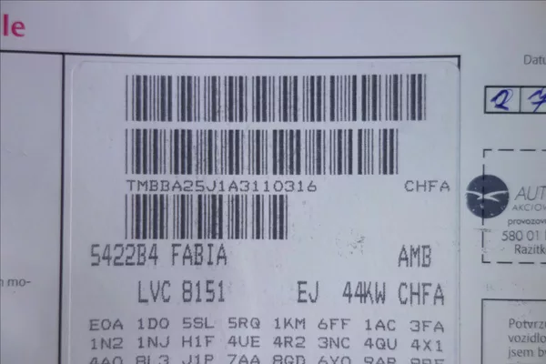 Škoda Fabia 1,2 i,ČR,2 MAJ.,SERV.KN.,KLIMA - foto 31