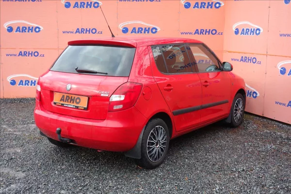 Škoda Fabia 1,2 i,ČR,2 MAJ.,SERV.KN.,KLIMA - foto 7