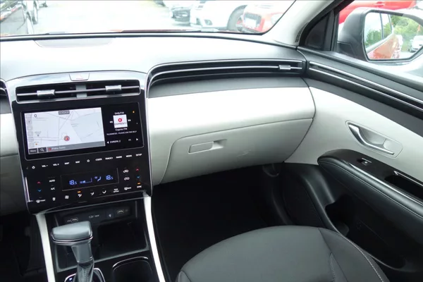 Hyundai Tucson 1,6 T-GDi 110KW,ČR,2 MAJ.,MHEV - foto 15