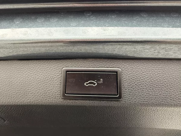 Škoda Karoq 2,0 TDI Style 4x4 Automat DSG - foto 15