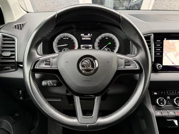 Škoda Karoq 2,0 TDI Style 4x4 Automat DSG - foto 28