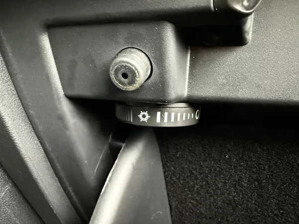 Škoda Karoq 2,0 TDI Style 4x4 Automat DSG - foto 36