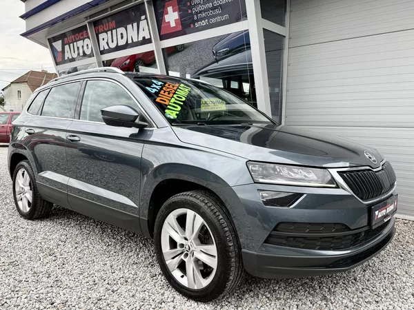 Škoda Karoq 2,0 TDI Style 4x4 Automat DSG - foto 7