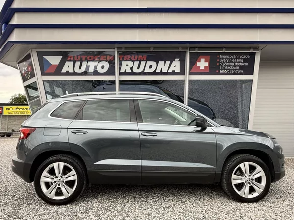 Škoda Karoq 2,0 TDI Style 4x4 Automat DSG - foto 8