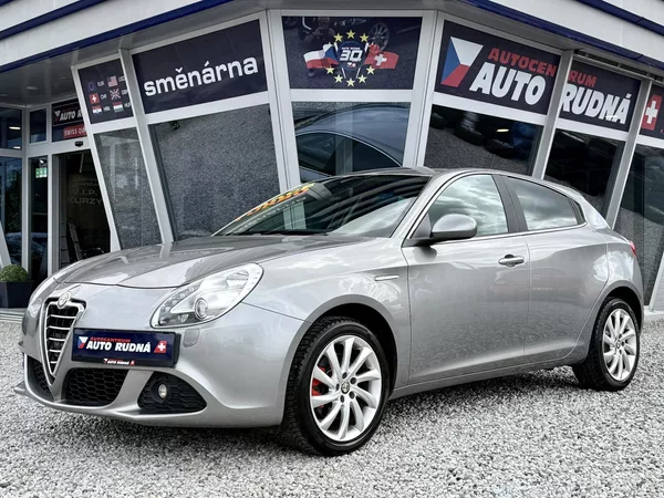 Alfa Romeo Giulietta 1,4 TB 125kW Xenony
