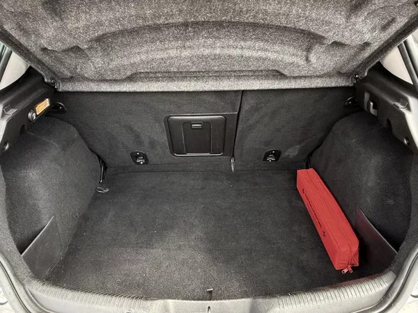 Alfa Romeo Giulietta 1,4 TB 125kW Xenony - foto 12
