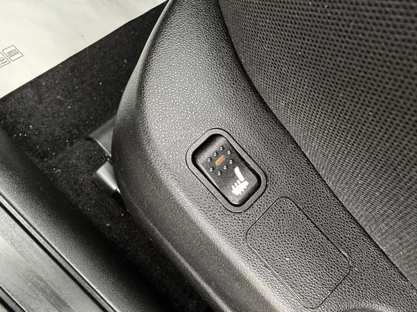 Alfa Romeo Giulietta 1,4 TB 125kW Xenony - foto 16