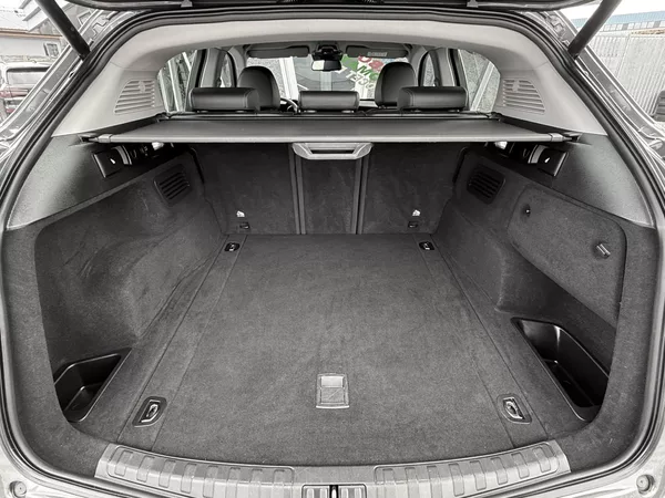 Alfa Romeo Stelvio 2,0T Q4 280PS 4x4 Automat - foto 12