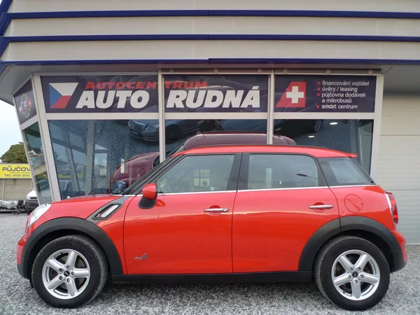 Mini Countryman 1,6-S 135kW Turbo ALL4 Navi - foto 11