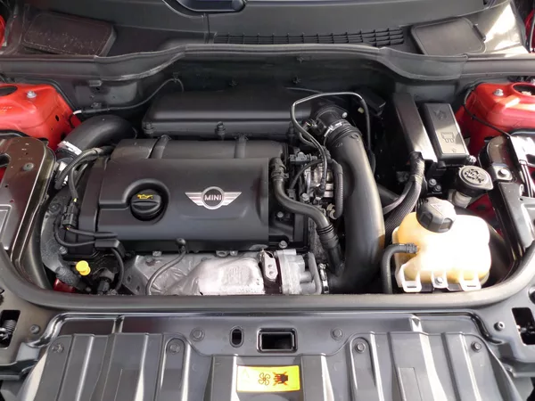 Mini Countryman 1,6-S 135kW Turbo ALL4 Navi - foto 3