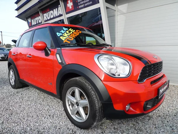 Mini Countryman 1,6-S 135kW Turbo ALL4 Navi - foto 43