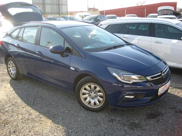 Opel Astra 1.6 CDTi ENJOY Top DPH ČR !!! - foto 2
