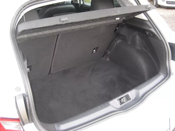 Renault Mégane 1.5 DCi KLIMA Top DPH-ČR !!! - foto 11