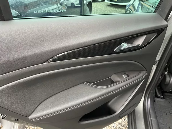 Opel Insignia 1.5 T AT Innovat. GR Sport ČR! - foto 27