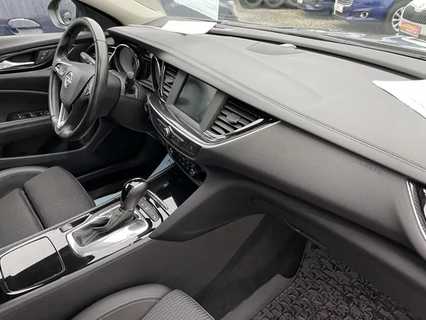 Opel Insignia 1.5 T AT Innovat. GR Sport ČR! - foto 31