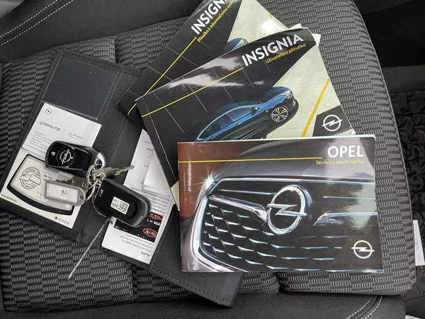 Opel Insignia 1.5 T AT Innovat. GR Sport ČR! - foto 45