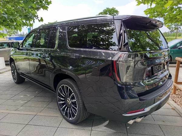 Chevrolet Suburban High Country 2026,AWD,kola 24" - foto 5