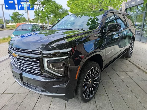 Chevrolet Suburban High Country 2026,AWD,kola 24" - foto 7