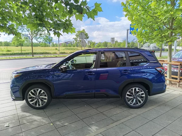 Subaru Forester Hybrid Premium e-Boxer - foto 6