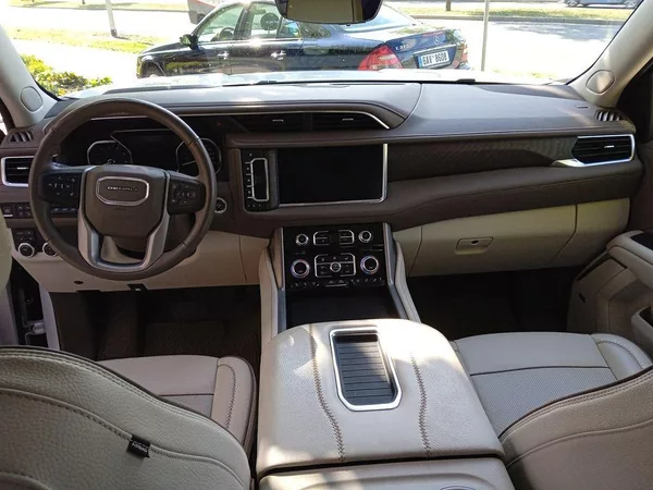 GMC Yukon Denali 6,2L, V8 - foto 12