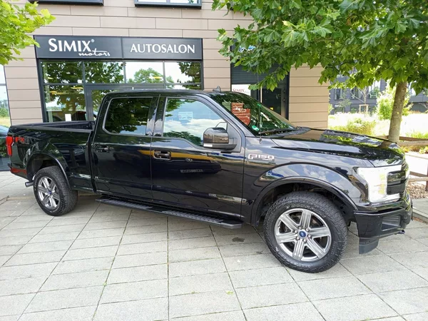 Ford F-150 Lariat FX4, u majitele