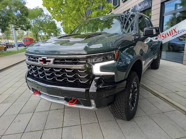 Chevrolet Silverado ZR2, NOVÝ VŮZ SKLADEM