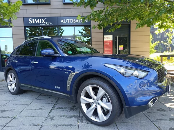 Infiniti QX70 S Premium, EU model, 2xkola,TZ