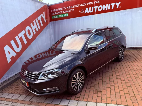Volkswagen Passat 2.0 TDi Highline, Pano, Dynaud
