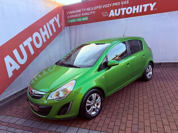 Opel Corsa 1.4 Active, Serviska