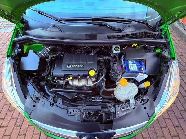 Opel Corsa 1.4 Active, Serviska - foto 19