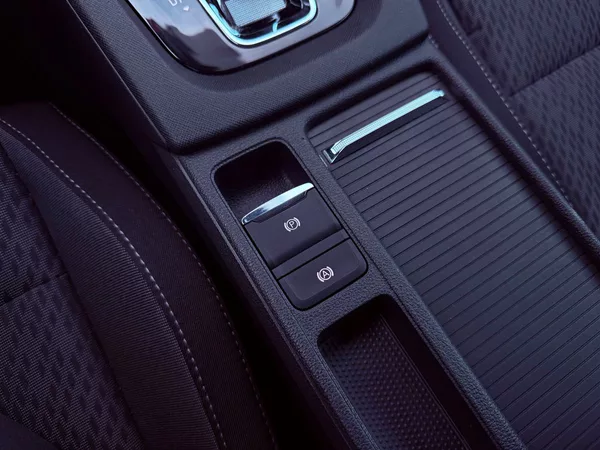 Škoda Octavia 2.0 TDi 110 kW Style DSG, Serv - foto 32