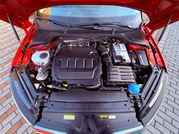 Škoda Octavia 2.0 TDi 110 kW Style DSG, Serv - foto 35