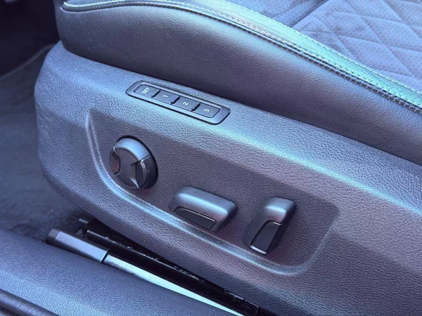 Škoda Superb 2.0 TDi DSG SportLine 4x4, Ser - foto 19