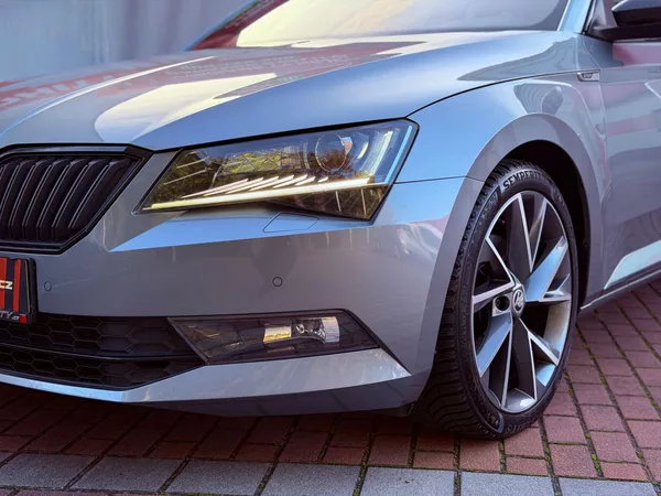 Škoda Superb 2.0 TDi DSG SportLine 4x4, Ser - foto 3