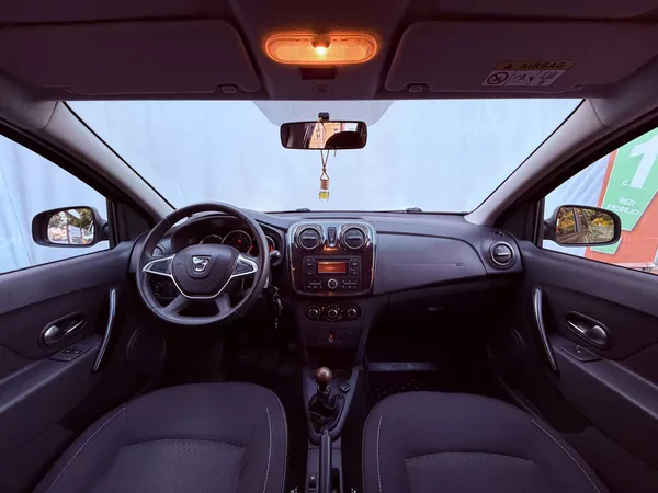 Dacia Logan 1.2 16V Arctica, ČR, Klimatiza - foto 16