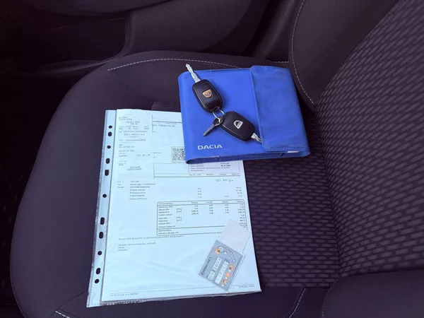 Dacia Logan 1.2 16V Arctica, ČR, Klimatiza - foto 21