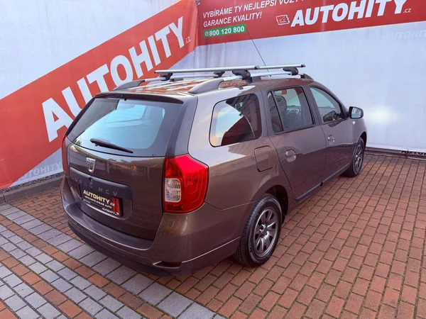 Dacia Logan 1.2 16V Arctica, ČR, Klimatiza - foto 9