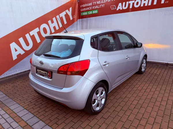 Kia Venga 1.6 Aut. Spirit, 1.Maj, Servis - foto 6