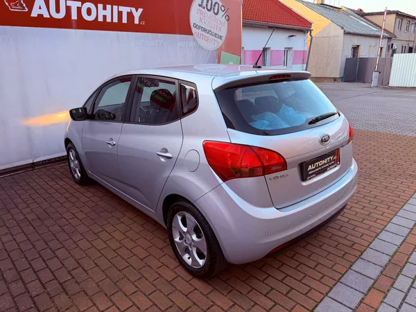 Kia Venga 1.6 Aut. Spirit, 1.Maj, Servis - foto 8