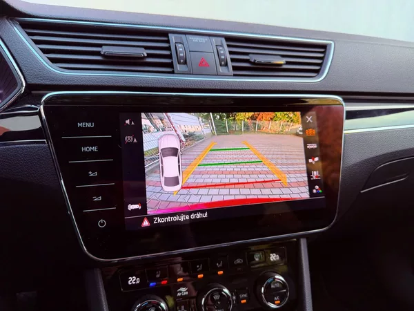Škoda Superb 2.0 TDi DSG 4x4 L&K, ČR - foto 32
