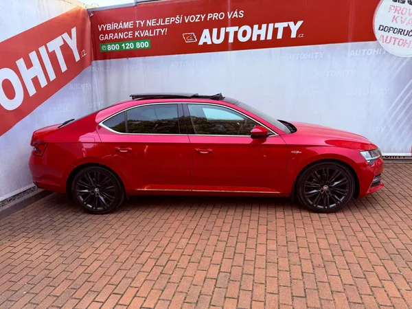 Škoda Superb 2.0 TDi DSG 4x4 L&K, ČR - foto 7